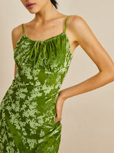 Midi-Camisole-Kleid aus Stretch-Samt